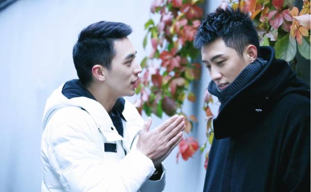 认真起来真是好看的可怕！冰球突破爆百万大奖网剧(图23)